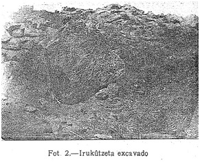 Fitxategi:Irukurutzeta 03 (Aranzadi, Barandiaran eta Eguren 1921).jpg