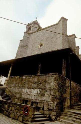 Fitxategi:Santa Maria la Real parrokia. Galipotetik.jpg