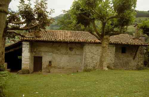 Fitxategi:San Martzial ermita. Ikuspegi orokorra 08 (1991).jpg