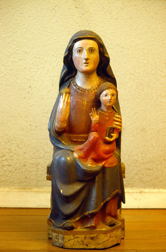 Donostiako Eliz Museoa. Andra Maria 3. Arantza Cuesta Ezeiza.jpg