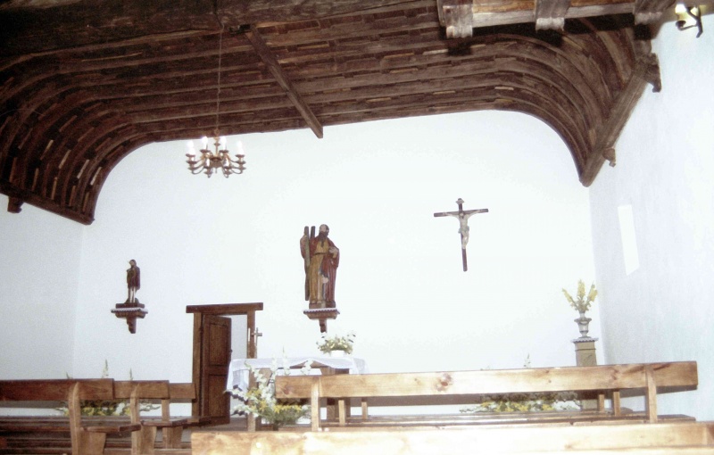 Fitxategi:San Andres ermita. Burualdea 06 (1997).jpg