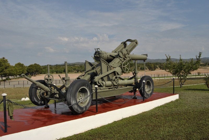 Fitxategi:Placencia 240-14 morteroa 12 01 (General Almirante 2011).jpg