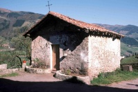 Santa Ageda ermita. Ikuspegi orokorra 01 (Gure Gipuzkoa).jpg