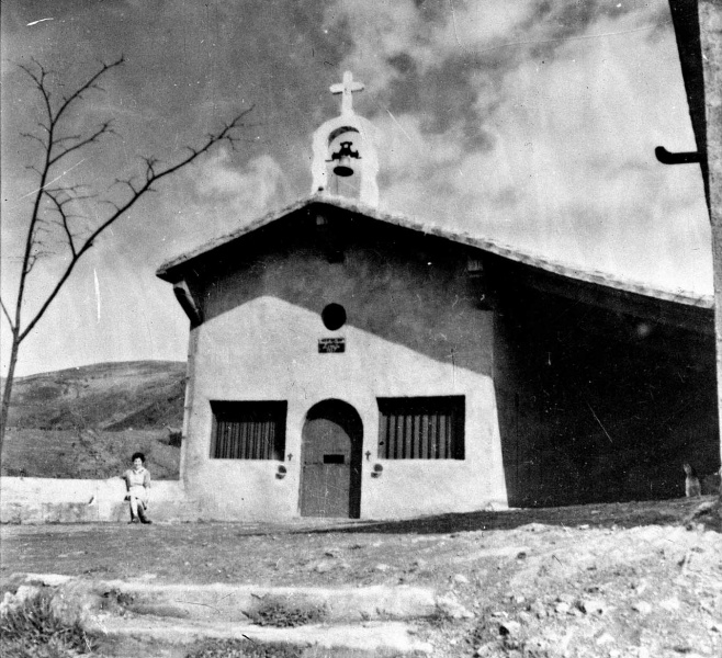 Fitxategi:San Ignacio ermita (Txurruka). Ikuspegi orokorra 02 (Indalecio Ojanguren 1960).jpg