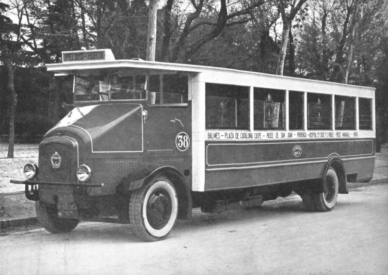 Fitxategi:PACL. Naval-SOMUA autobusa Roca (1930).jpg
