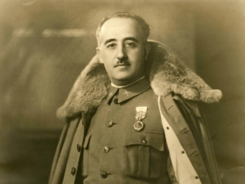 Fitxategi:Francisco Franco. Erretratua.jpg