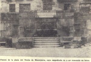 Fiestas en Placencia de las Armas. Fuente de la Plaza Nueva (Unidad 1967).jpg
