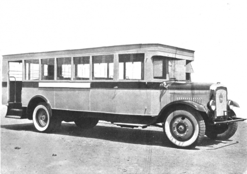 Fitxategi:PACL. Naval-SOMUA autobusa Kordoba-Mendia (1931).jpg